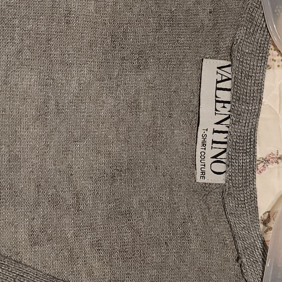 Valentino tshirt couture, wool blend dress. 3/4 sleeve. Preloved. Size 40 UK - Picture 4 of 11